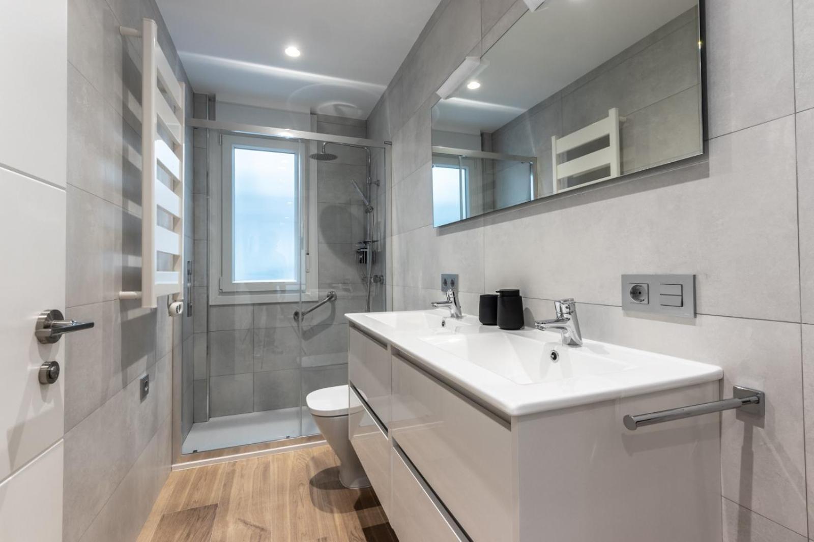 Apartamento Tiboli Home Bilbao Kültér fotó